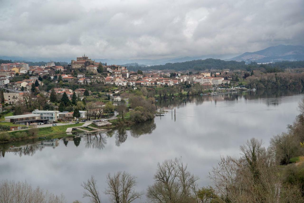 Alojamento Da Vila Ξενοδοχείο Valenca Εξωτερικό φωτογραφία